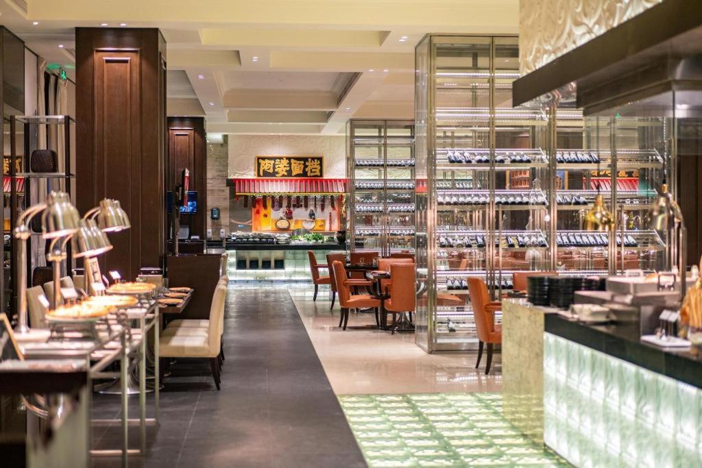 Grand Bay Hotel Beijing Xiaotangzhuang Екстер'єр фото