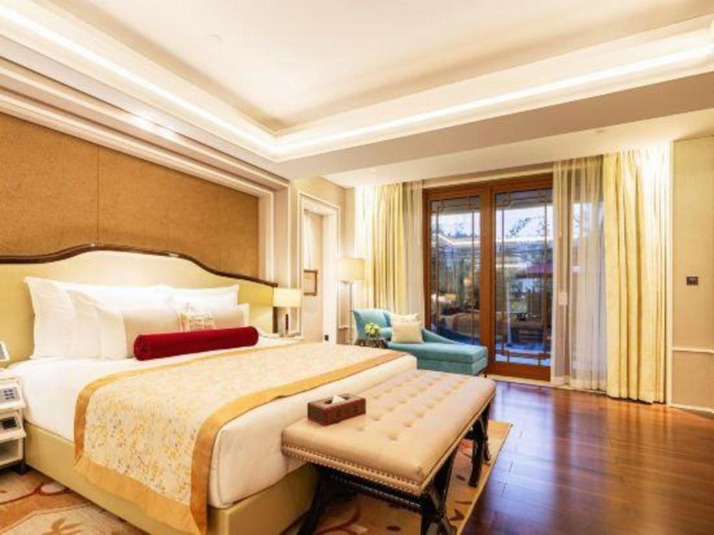 Grand Bay Hotel Beijing Xiaotangzhuang Екстер'єр фото