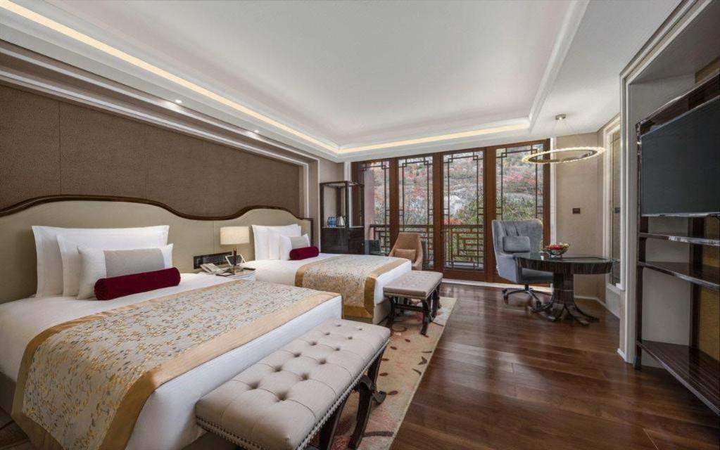 Grand Bay Hotel Beijing Xiaotangzhuang Екстер'єр фото