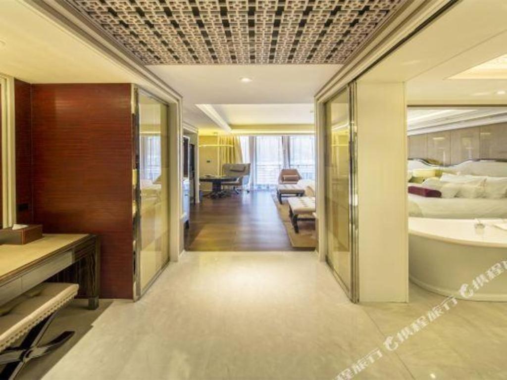 Grand Bay Hotel Beijing Xiaotangzhuang Екстер'єр фото