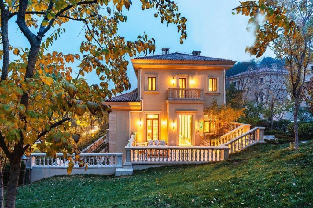 Grand Bay Hotel Beijing Xiaotangzhuang Екстер'єр фото